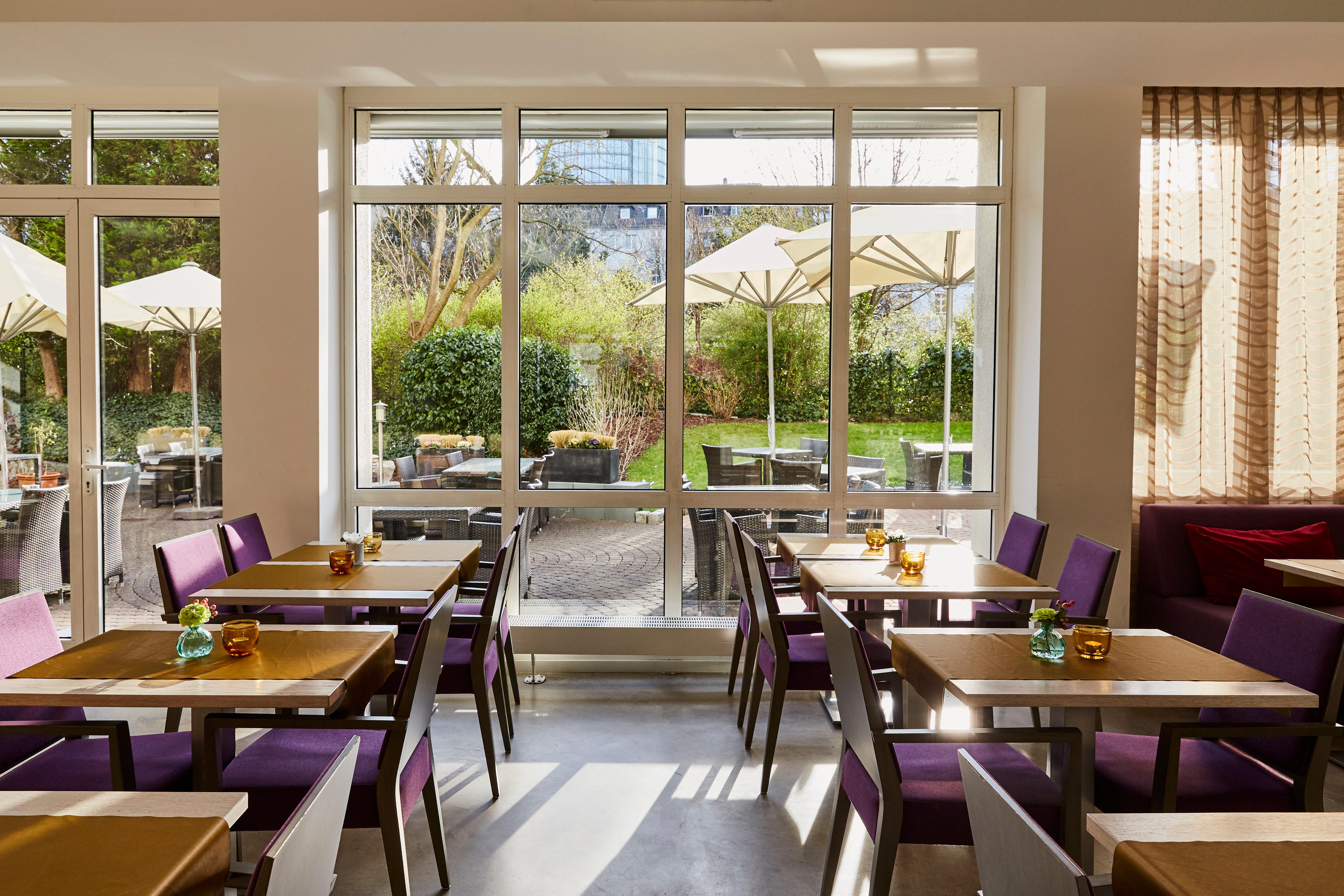 Indigo - - Victoriaplatz, An Ihg 4*